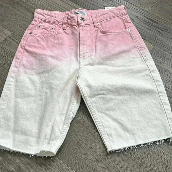 ✨🆕Zara🆕✨ | Pink and white  ombré Bermuda Jean shorts - Picture 3 of 11